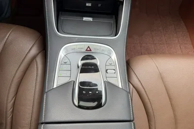 Mercedes-Benz S-Class 2017, 109800 км, за 253739.39 CNY - фото 36