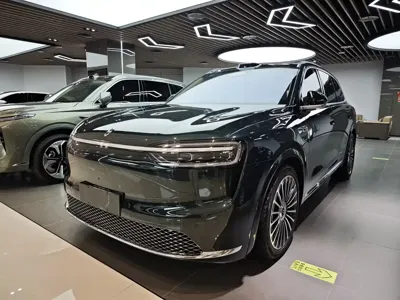 AITO 问界 AITO M7 · 2026 год