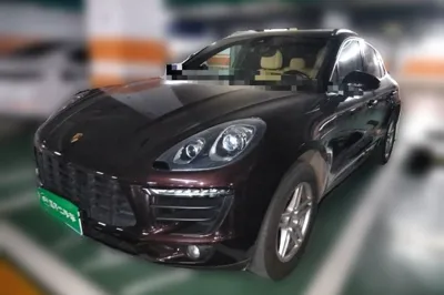 Porsche Macan · 2017 год