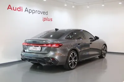 Audi A5 2025, 5343 км, за 53000000 KRW