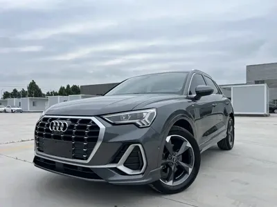 Audi Q3 · 2022 год