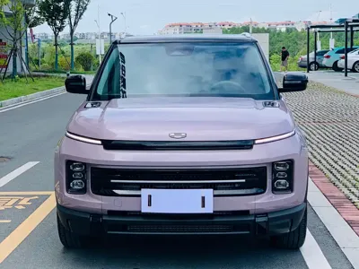 Geely ICON 2025, 2900 км, за 71000 CNY