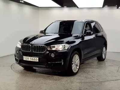BMW X5 · 2017 год