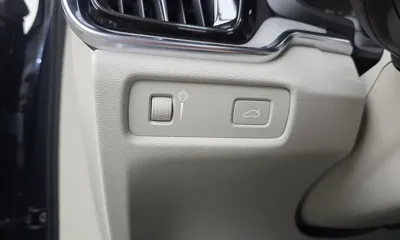Volvo V60 2021, 45116 км, за 32400000 KRW - фото 31