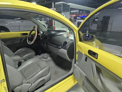 Volkswagen Beetle 2007, 153000 км, за 23800 CNY - фото 7