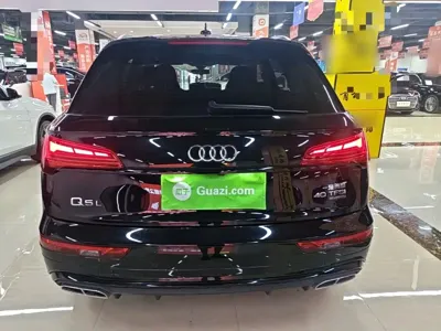 Audi Q5L 2023, 90600 км, за 171900 CNY - фото 6