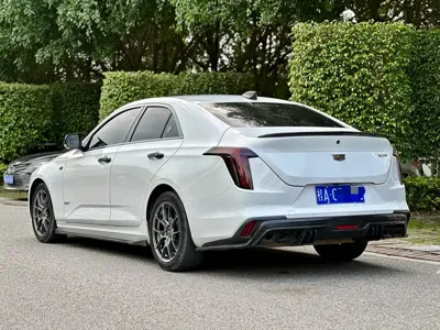 Cadillac CT4 2021, 93000 км, за 79800 CNY