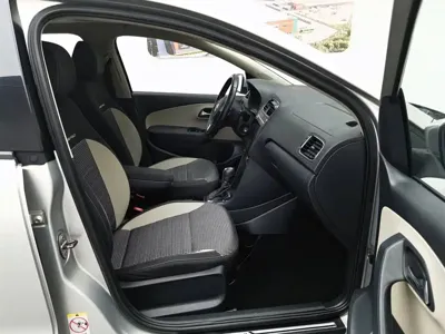 Volkswagen Polo 2013, 106900 км, за 20800 CNY - фото 23
