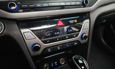 Hyundai Avante 2016, 145122 км, за 6990000 KRW - фото 18