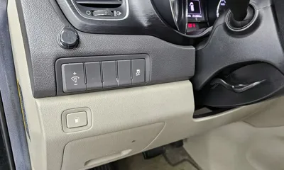 Kia Canival 2016, 211864 км, за 5850000 KRW - фото 16