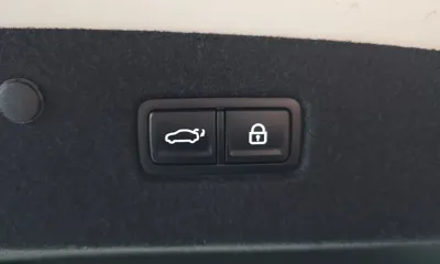 Kia K8 2025, 5853 км, за 39200000 KRW - фото 20