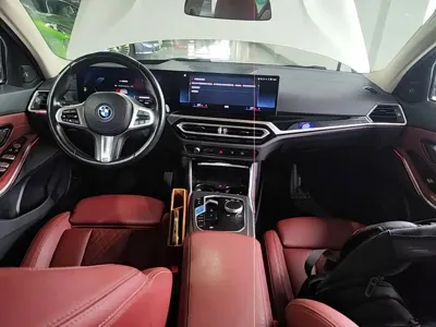 BMW i3 2023, 58099 км, за 154300 CNY - фото 10