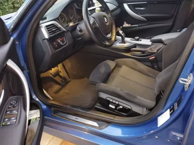 BMW 3 Series 2017, 87800 км, за 77435.67 CNY - фото 17