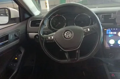 Volkswagen Sagitar 2018, 103300 км, за 52157.47 CNY - фото 9