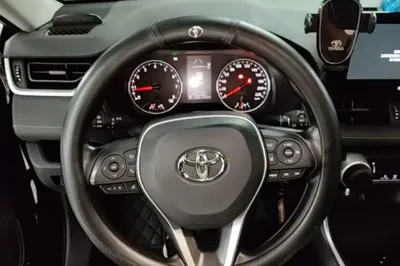 Toyota RAV4 2024, 8100 км, за 130820.12 CNY - фото 13