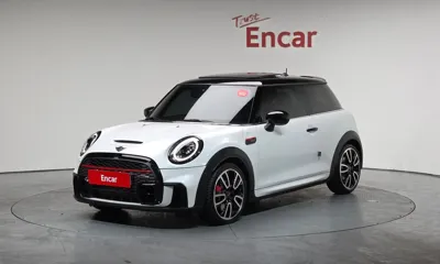 MINI Cooper · 2024 год