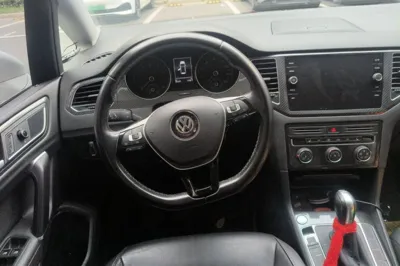 Volkswagen Golf Sportsvan 2016, 66300 км, за 55820.5 CNY - фото 10