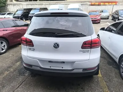 Volkswagen Tiguan 2018, 166900 км, за 43200 CNY - фото 6