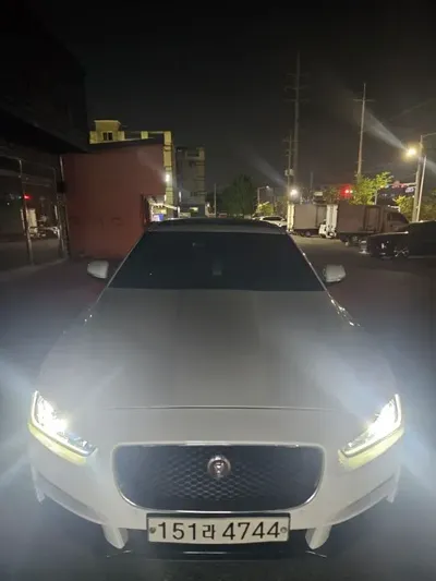 Jaguar XE 2016, 115000 км, за 7900000 KRW