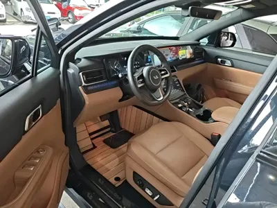 Li Auto Li ONE 2022, 96100 км, за 123800 CNY - фото 16