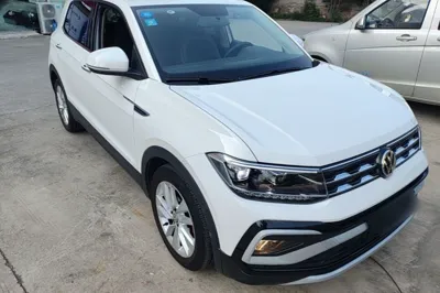 Volkswagen T-Cross 2019, 32300 км, за 63506.07 CNY