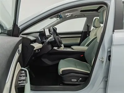 Geely L HiP 2022, 57699 км, за 41900 CNY - фото 10