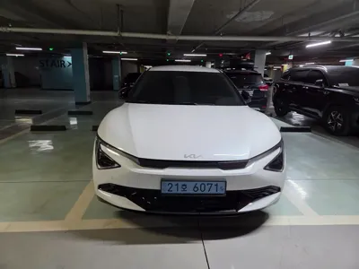 Kia EV6 · 2026 год