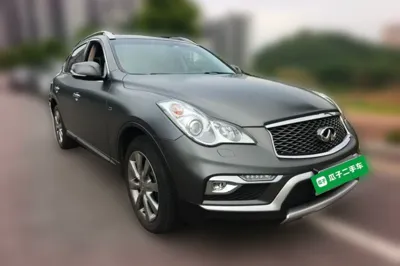Infiniti QX50 2015, 182100 км, за 53221.3 CNY
