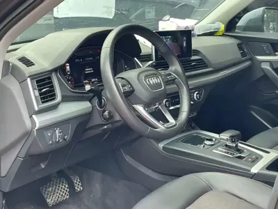Audi Q5L 2019, 54000 км, за 108900 CNY