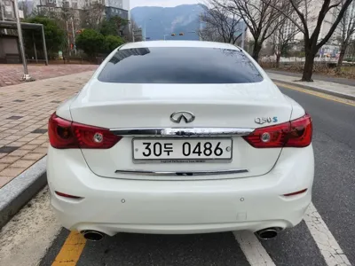 Infiniti Q50 2016, 94000 км, за 6900000 KRW - фото 4