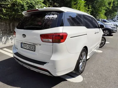 Kia Canival 2017, 201150 км, за 10500000 KRW