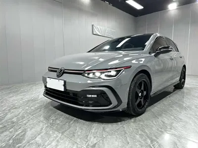 Volkswagen Golf · 2022 год