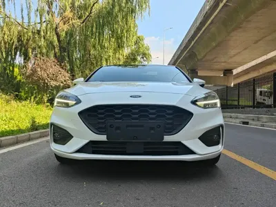 Ford Focus 2020, 20000 км, за 69800 CNY - фото 3