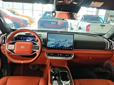 Dongfeng 郑州日产Z9 GE PHEV 2025, 18100 км, за 184200 CNY - фото 10
