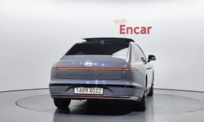 Hyundai Grandeur 2023, 64048 км, за 35000000 KRW