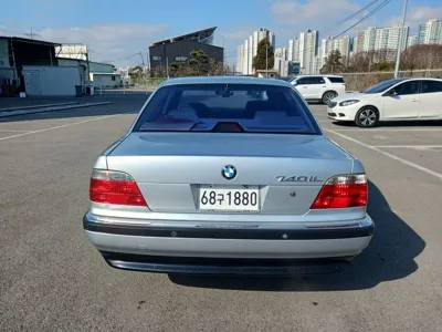 BMW 7-Series 1997, 146500 км, за 8000000 KRW