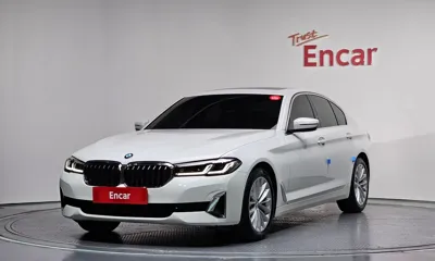 BMW 5-Series · 2021 год