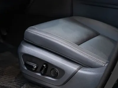 Lexus GX 2025, 15500 км, за 727600 CNY - фото 22