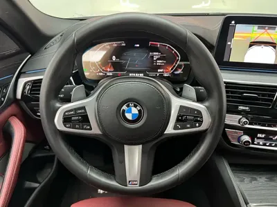 BMW 5 Series 2021, 55000 км, за 253900 CNY - фото 14