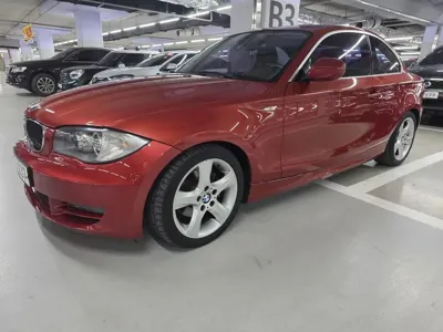 BMW 1-Series · 2010 год