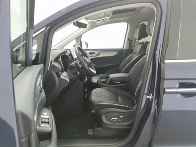Roewe iMAX8 2021, 40300 км, за 79800 CNY - фото 10