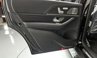 Mercedes-Benz GLS-Class 2025, 40 км, за 163000000 KRW - фото 25