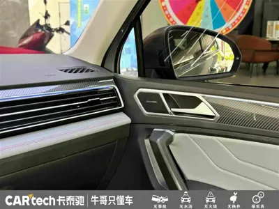 Volkswagen Tiguan L 2021, 75900 км, за 109800 CNY - фото 15