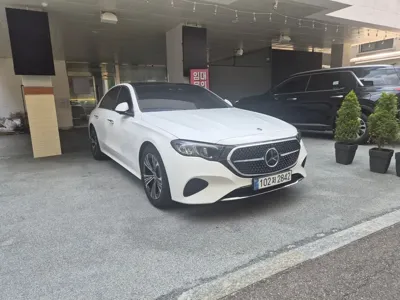 Mercedes-Benz E-Class · 2025 год