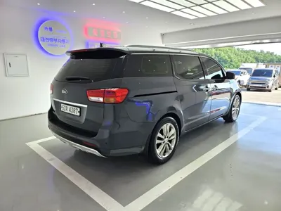 Kia Canival 2018, 91000 км, за 9900000 KRW - фото 7