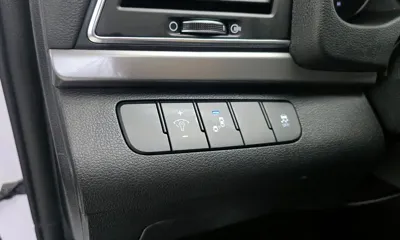 Hyundai Avante 2018, 66143 км, за 13000000 KRW - фото 19