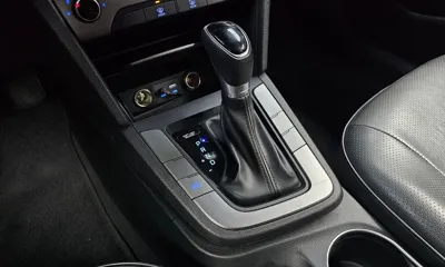 Hyundai Avante 2018, 52798 км, за 8500000 KRW - фото 9