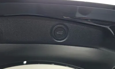 Tesla Model 3 2026, 1386 км, за 54900000 KRW - фото 27