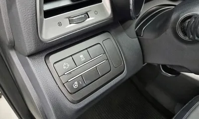 KG_Mobility_Ssangyong TIBOLI 2016, 67396 км, за 7900000 KRW - фото 17
