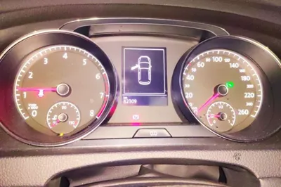 Volkswagen Golf 2019, 82300 км, за 68747.86 CNY - фото 10